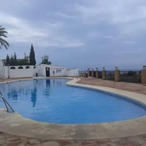 En Urb. Residencial 2 4 Per. Apartamento